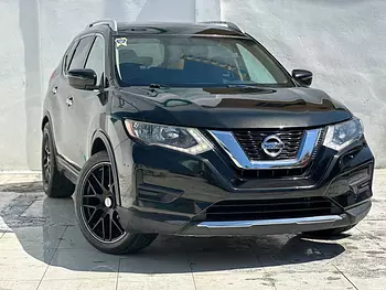 jeepetas y camionetas - NISSAN ROGUE SV 2017 clean carfax