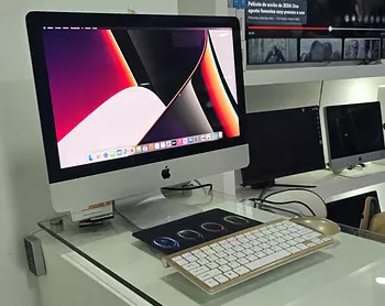 computadoras y laptops - IMAC 4K 21 Pulg Core i5 Ram 8gb Disco 1tb 2017