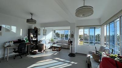 Listing thumbnail