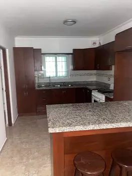 apartamentos - 🏠Apto para alquiler sector Gazcue.
✅2do Piso con ascensor/ torre con seguridad 