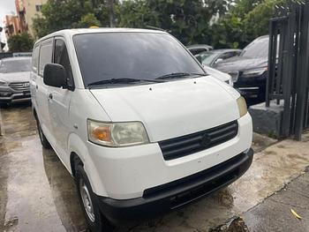 jeepetas y camionetas - SUZUKI APV 2019