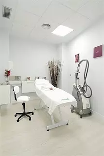 oficinas y locales comerciales - clínica estética en Piantini Distrito Nacional Santo Domingo 