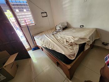muebles y colchones - A BUEN PRECIO POR MOTIVO DE CAMBIO