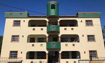 otros inmuebles - Venta De Edificio De 6 Apartamentos De Oportunidad, Cerca De La Playa, La Romana