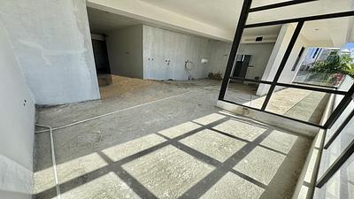 Listing thumbnail