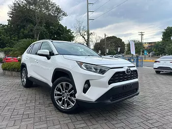 jeepetas y camionetas - Toyota rav4 2019 exl clean 