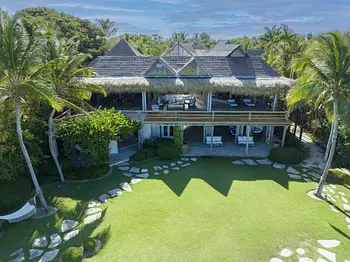 casas vacacionales y villas - Villa Frente al Mar en Punta Cana Resorts