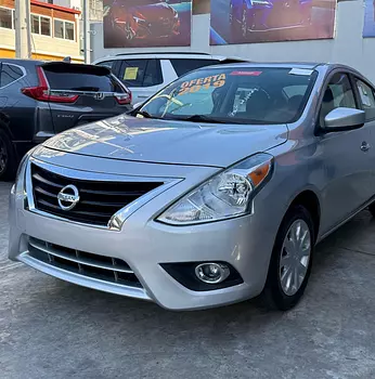 carros - nissan versa sv 