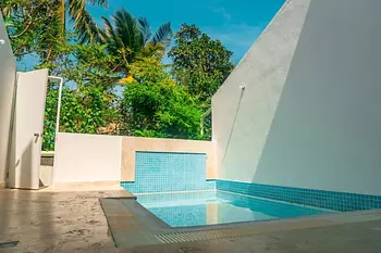 apartamentos - Moderno Townhouse con Piscina y Amplios Espacios