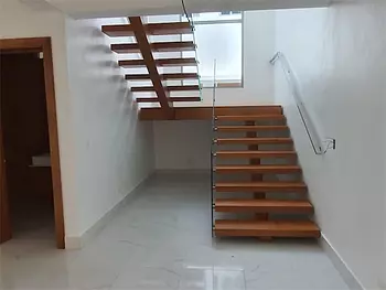 casas - Amplia , Moderna en Proyecto Cerrado 