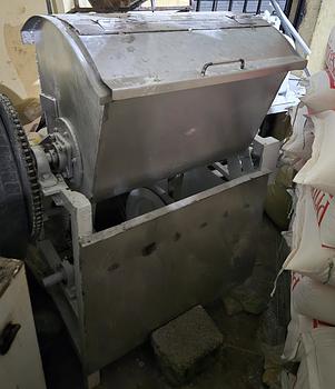 equipos profesionales - Revolvedora industrial para panadería (1.5 sacos)