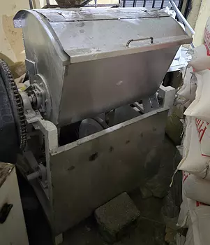 equipos profesionales - Revolvedora industrial para panadería (1.5 sacos)