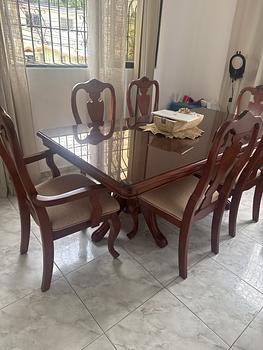 muebles y colchones - comedor de caoba