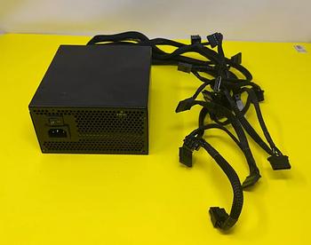 computadoras y laptops - POWER SUPPLY MODULAR COMPLETA ATX ViprTech Venom 8