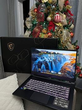 computadoras y laptops - Laptop gaming MSI stealth 15M