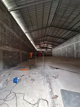 oficinas y locales comerciales - Rento Nave industrial 