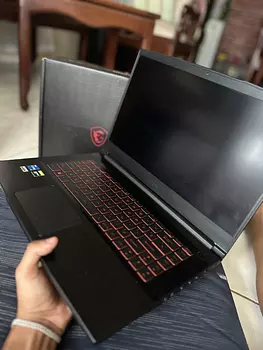 computadoras y laptops - Laptop Gaming MSI