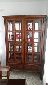 muebles y colchones - Vitrina de Caoba