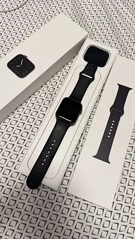 otros electronicos - Se vende Apple Watch serie 6 44mm color negro y con todos sus accesorios 