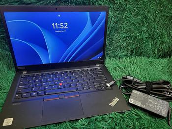 computadoras y laptops - LENOVO THINKPAD  T14S 10TH >i7
>1TB 