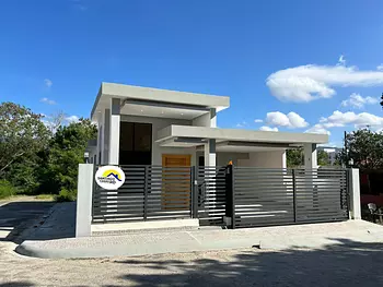 casas - CASA EN VENTA EN URB. LAS ANTILLAS.