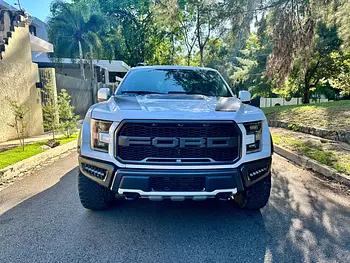 jeepetas y camionetas - Ford Raptor SVT 2018 impecable 