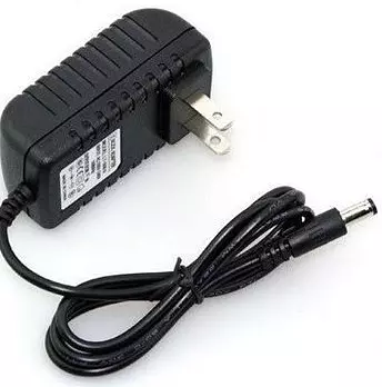 computadoras y laptops - Fuente de corriente 12V 2A