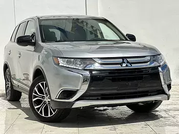 jeepetas y camionetas - MITSUBISHI OUTLANDER 2018CLEAN CARFAX