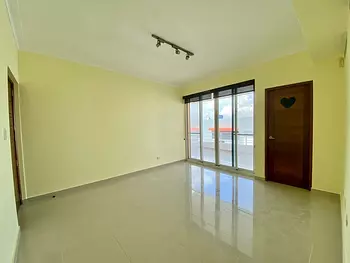 apartamentos - Amplio apartamento en Evaristo Morales