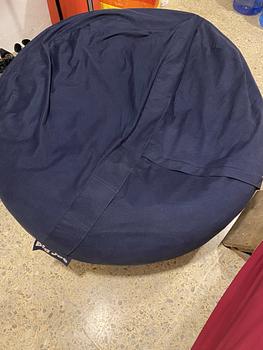muebles y colchones - Vendo “Bean Bag Large”
Precio negociable