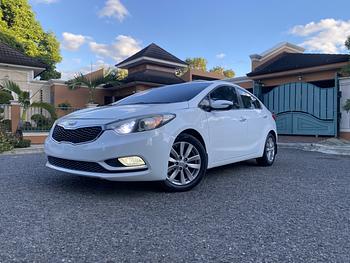 carros - SE VENDE KIA FORTE 2014 AMERICANO - NEGOCIABLE 