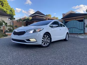 carros - SE VENDE KIA FORTE 2014 AMERICANO - NEGOCIABLE 
