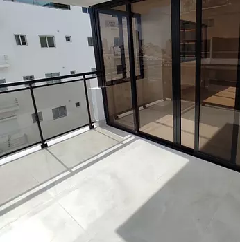 apartamentos - Alquiler de Apartamento Amplio en Renacimiento