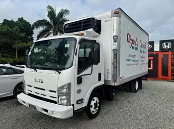 camiones y vehiculos pesados - 2012 Isuzu NPR Refrigerado 16 Pies 