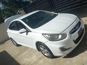 carros - Hyundai Accent 2011 de la magna motors, motor dohc
