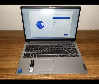 computadoras y laptops - Lenovo Flex 5; Intel i3 12th Gen.  *Touchscreen