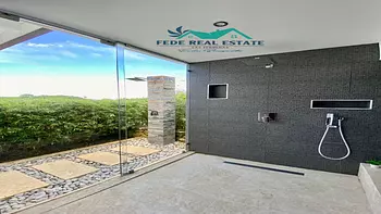 casas vacacionales y villas - VILLA DE 3 HABITACIONES CON BUNGALÓS INDEPENDIENTE Y PISCINA