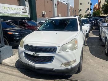 jeepetas y camionetas - CHEVROLET TRAVERSE LT 2011