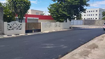 casas - Propiedad en venta con 2 Viviendas Local comercial