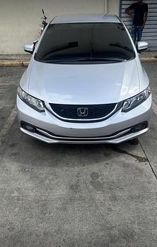 carros - Honda civic 2015 lo vendo por motivo de viajes 