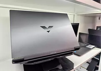 computadoras y laptops - HP Victus 15.6" FHD 144HZ, i5-13240H, RTX4050, Ram 16GB, Disco 512GB SSD M2, W11