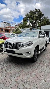 jeepetas y camionetas - Toyota Land Cruiser Prado VXL 2018