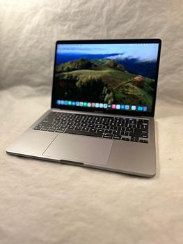 computadoras y laptops - MacBook Pro 14” 2021 Chip M1 Pro de oportunidad