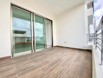 apartamentos - Amplio apartamento en Los Prados en alquiler