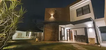 casas - Casa en Cuesta Hermosa I de 4 habitaciones con patio y Picuzzi 