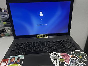 computadoras y laptops - Laptop HP 255 G7 Notebook PC
