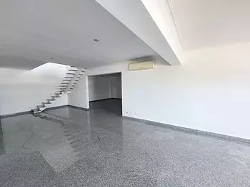 apartamentos - Hermoso pent-house de 2 niveles de tres Habitaciones 