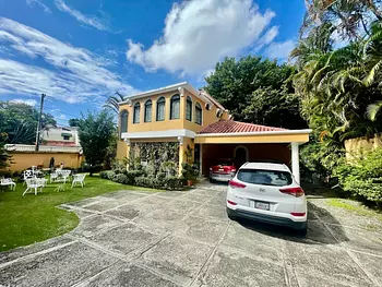 casas - Venta de Casa en Viejo arroyo Hondo