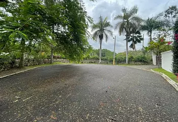 solares y terrenos - Venta de solar en Los Pinos Arroyo hondo