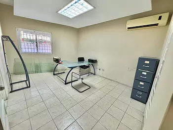 oficinas y locales comerciales - Local Comercial en Venta ZONA UNIVERSITARIA